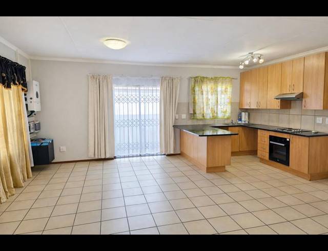 3 BEDROOM HOUSE FOR SALE IN NOORDWYK